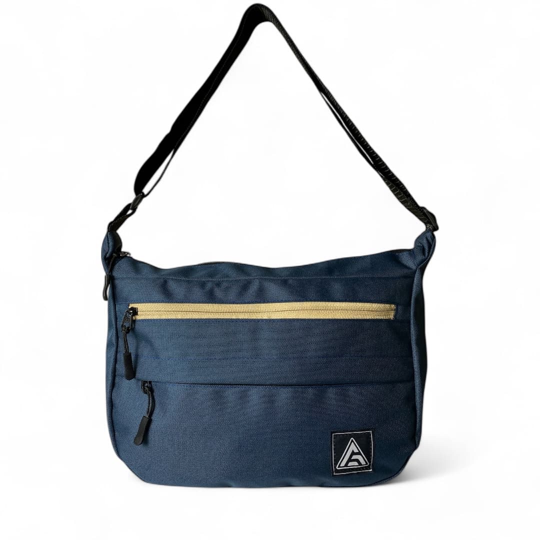 Tas warna Navy